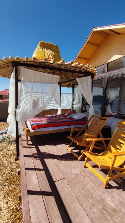 Uros Utasa Lodge Puno Eksteriør billede