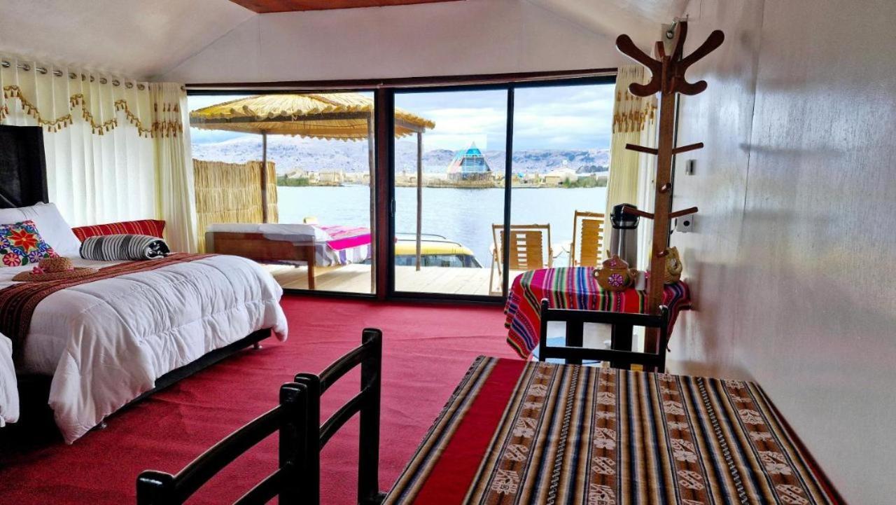 Uros Utasa Lodge Puno Eksteriør billede